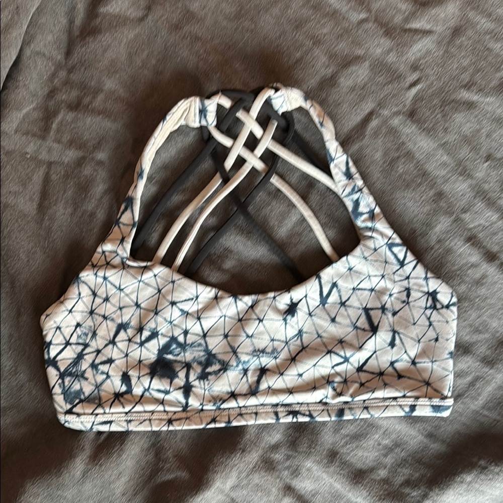 Lululemon Free To Be Wild Bra